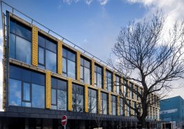 Orlickoústecká nemocnice získala novou dominantu. Moderní srdce významně změnilo tvář celého areálu