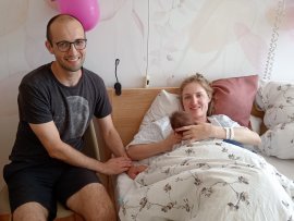 První rodiče ubytovaní v partnerském pokoji